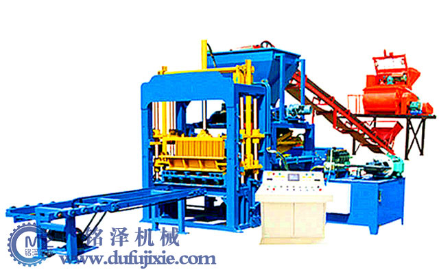 日產(chǎn)5萬免燒磚機全套設(shè)備