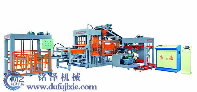 一套大型水泥磚機包括哪些設(shè)備